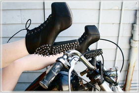 ixs ������� sofia ����� �������